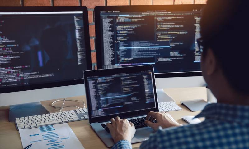 数据科学选型:R与Python如何赋能石景山区网站建设?